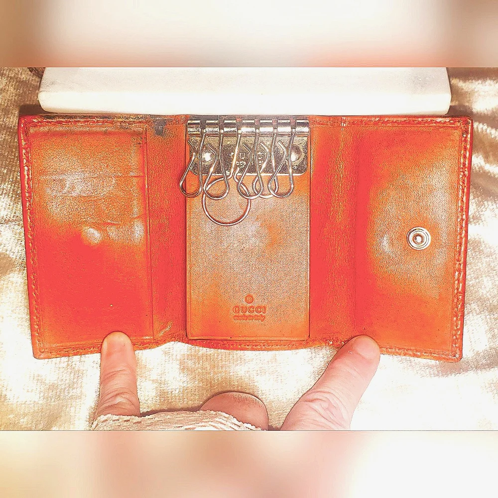 Gucci Vintage GG Guccissima 6 Key Leather Key Wallet - Host Pick - Picture 9 of 17